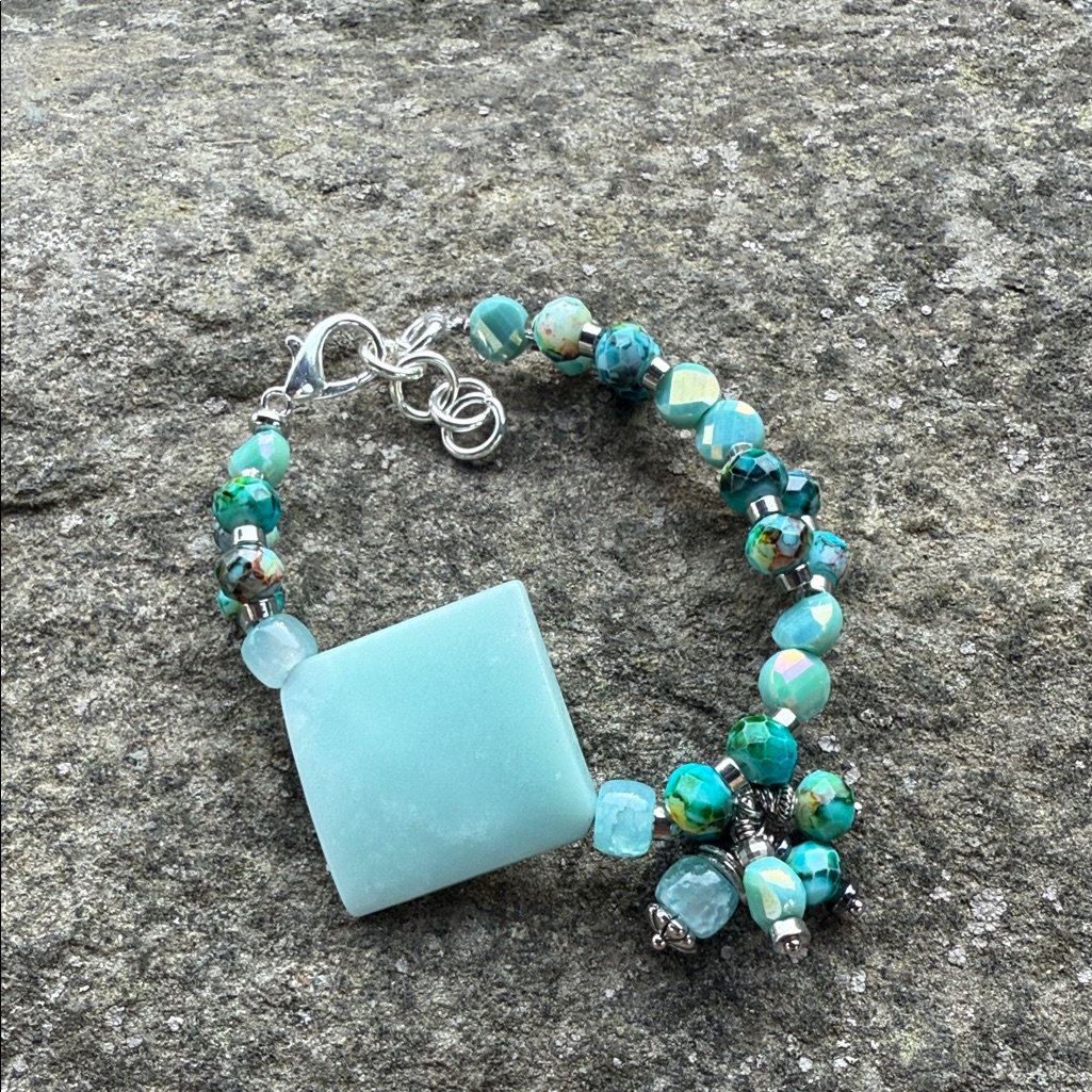 Elegant Calcite Beaded Bracelet 18$